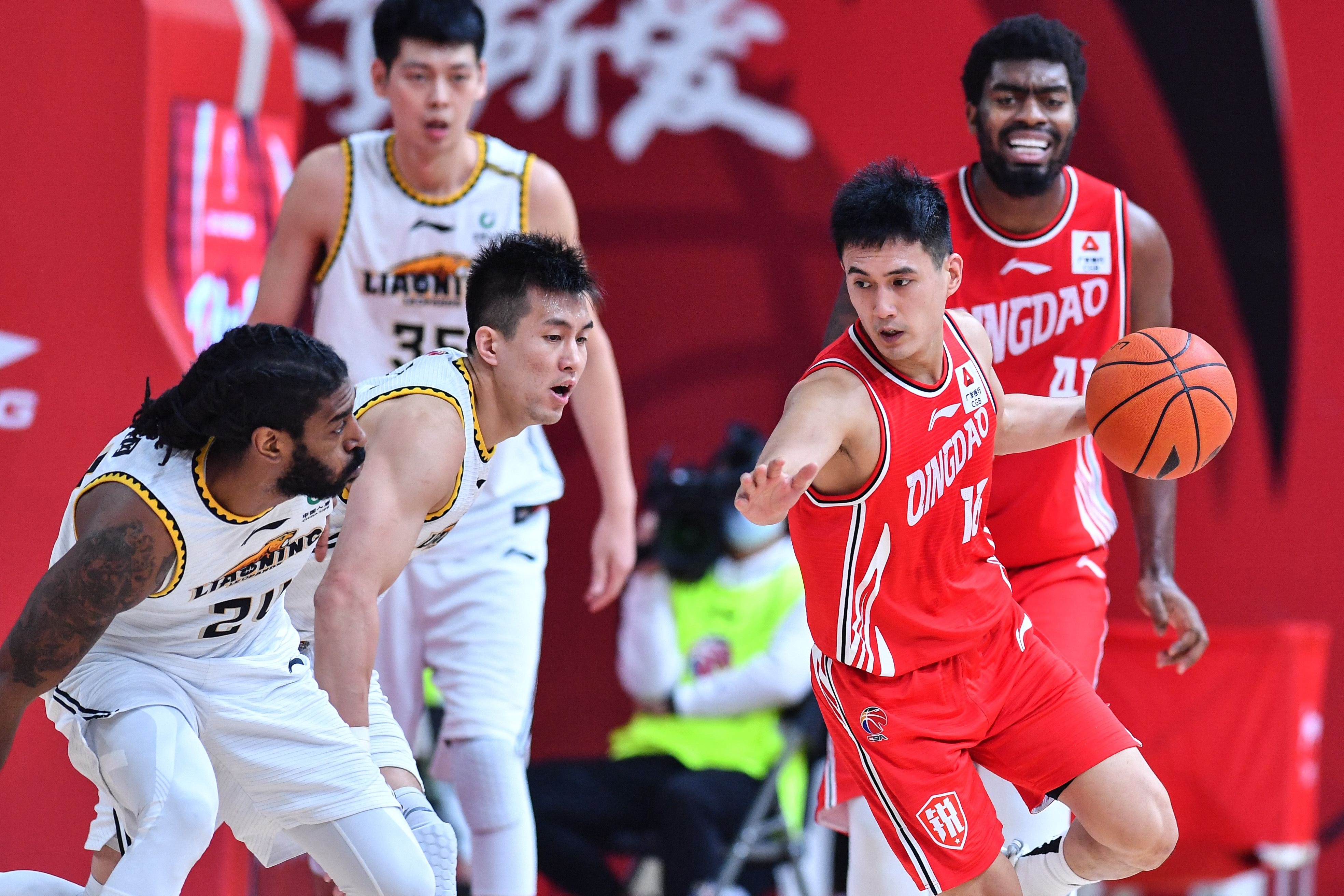 关于南非男篮硬战两加时，不敌乌拉圭无缘晋级的信息